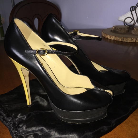 ‼️ FIRM‼️ Yves Saint Laurent YSL Tribute Size 39 - Picture 3 of 7